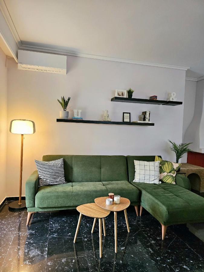 Modern Garden View Apt In Voula, Athens - Luxe Exteriör bild